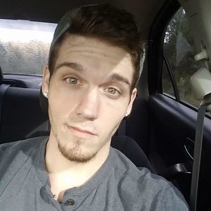 Meet your Posher, Dylan